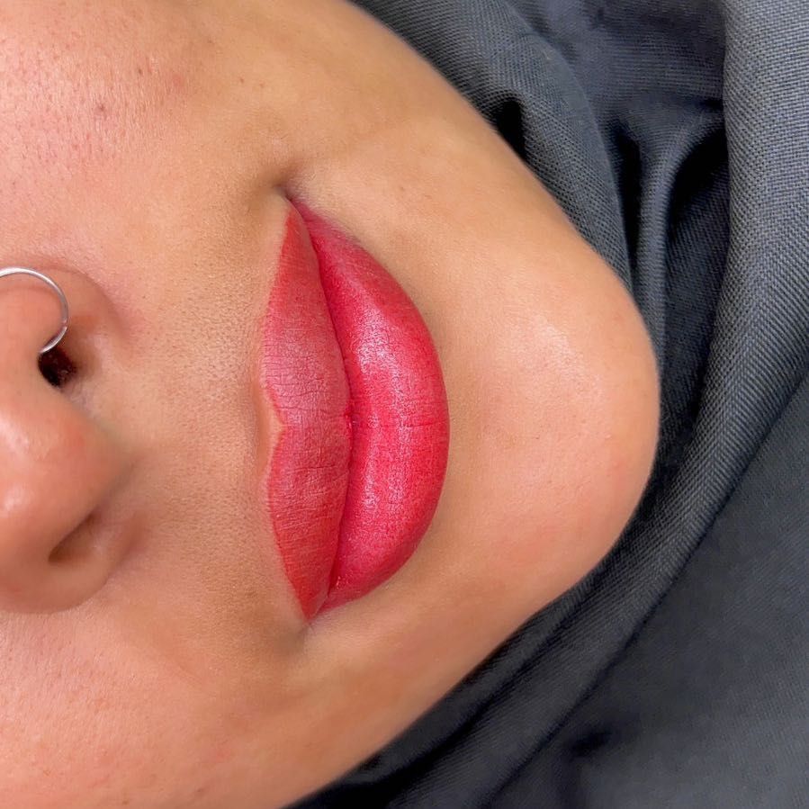 Portfólio de Micropigmentação Labial - Velvety Lips