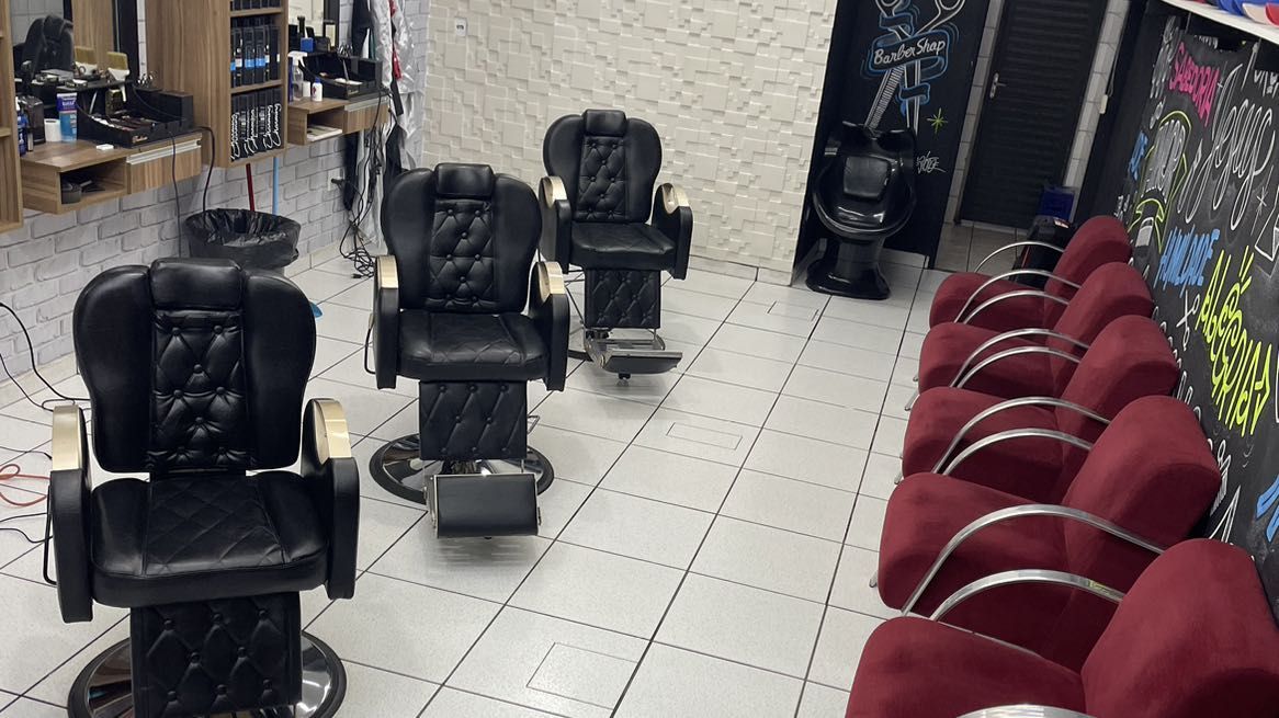 Importância do corte de cabelo profissional para a estética masculina -  Barbearia M51 - Barbearia em Tatuapé