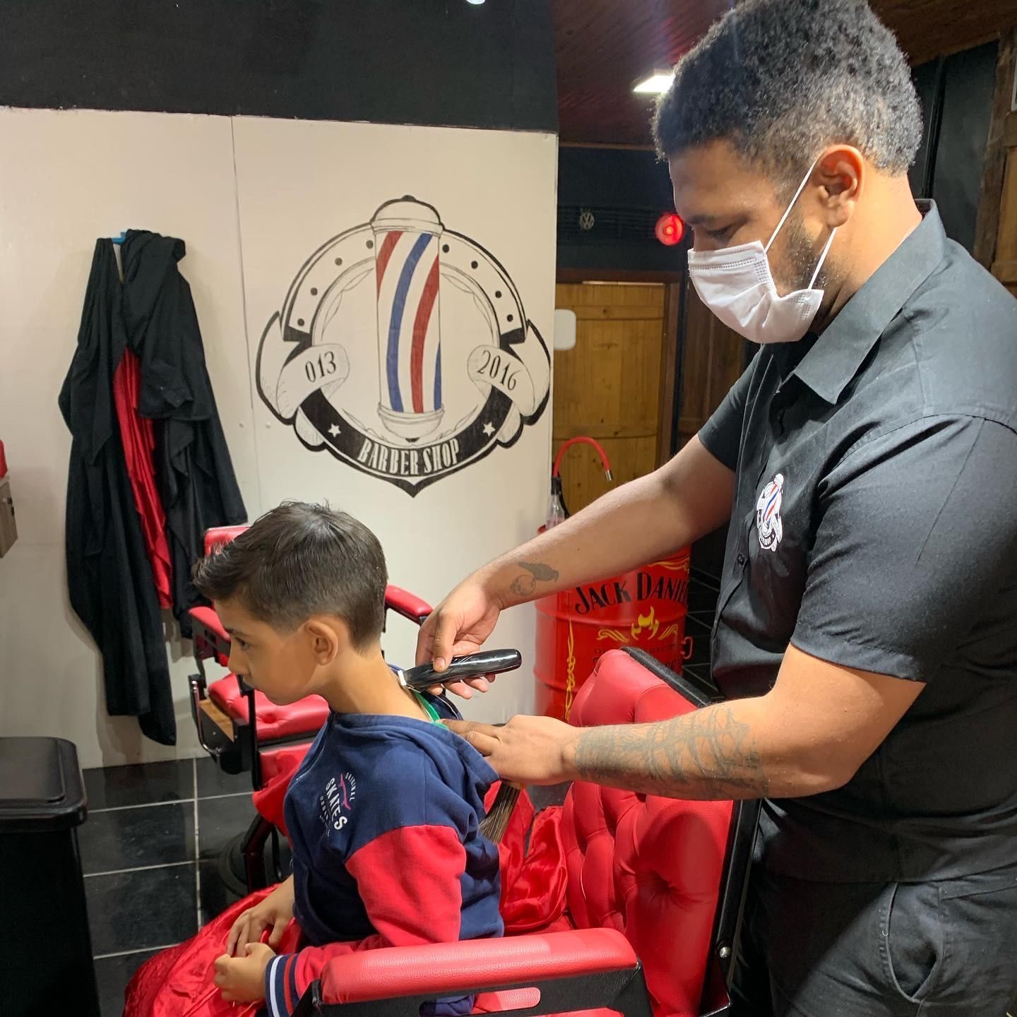 Thiago Amaro - 013 Barber Shop
