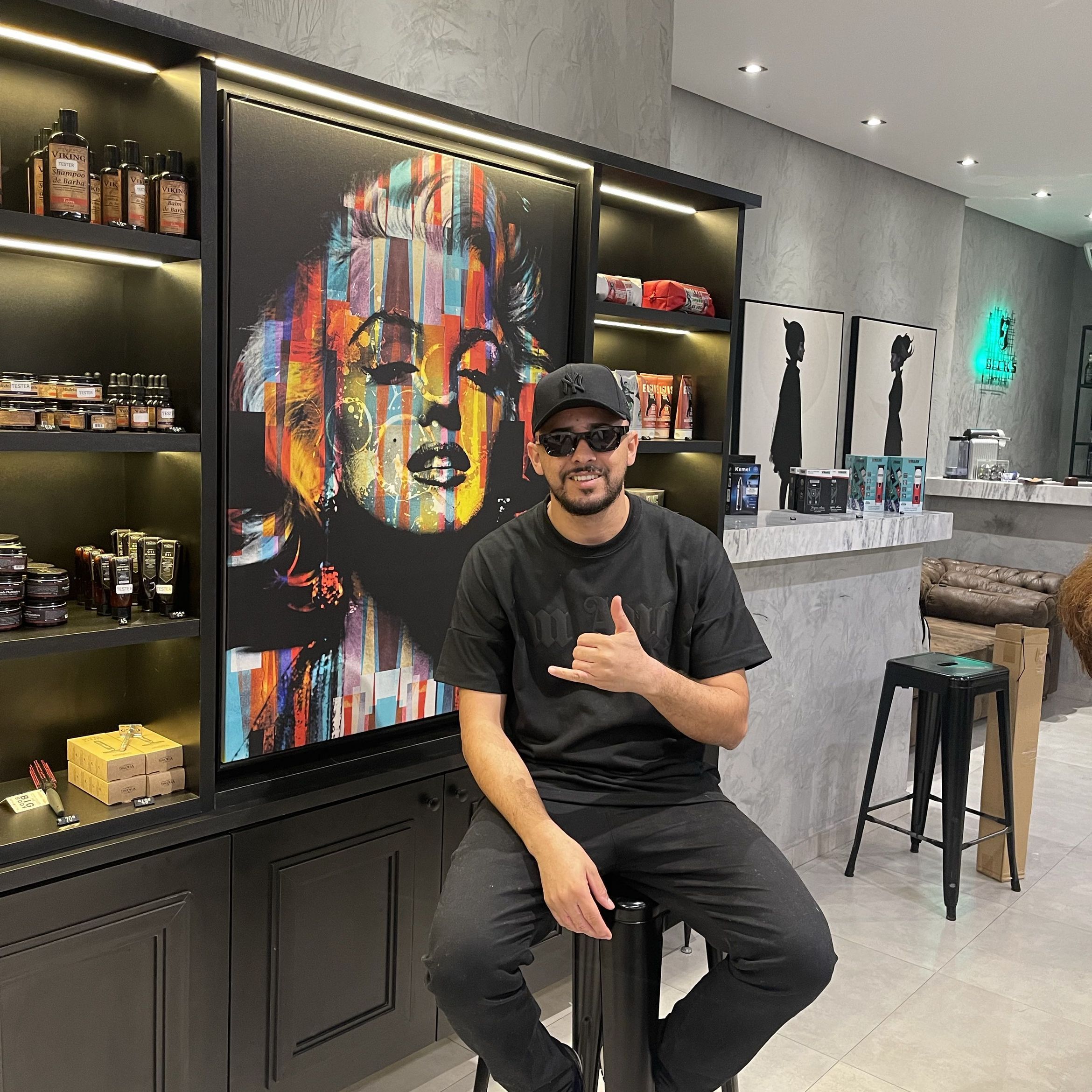 Vivaz Barbearia, Rua ardósia 17, Salão comercial, 08440-440, São Paulo