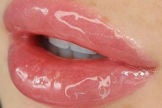 Portfólio de Hydra Gloss Lips