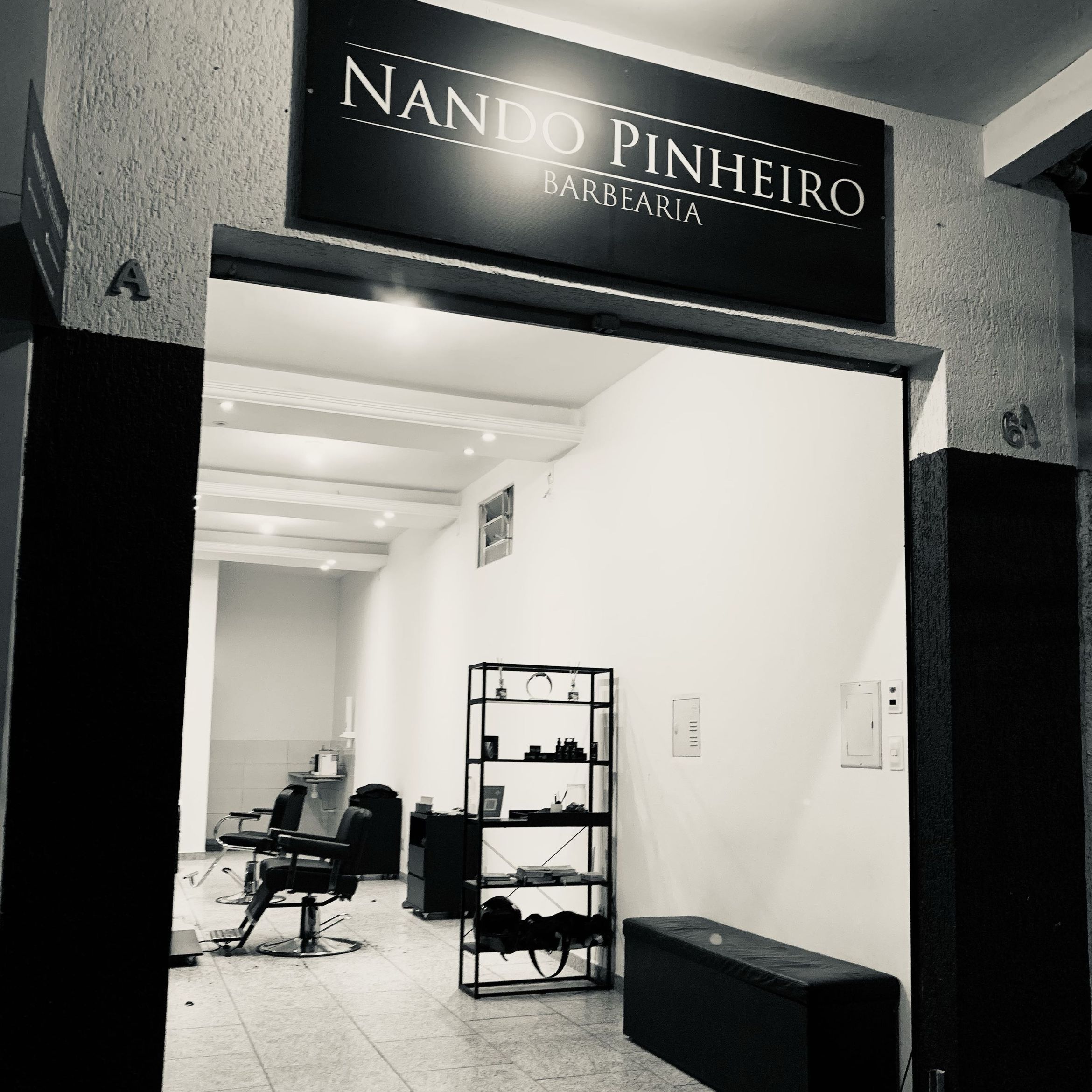 Nando Pinheiro Barbearia, Rua Cataguases, 61 A, Sevilha B, 33858-510, Ribeirão das Neves