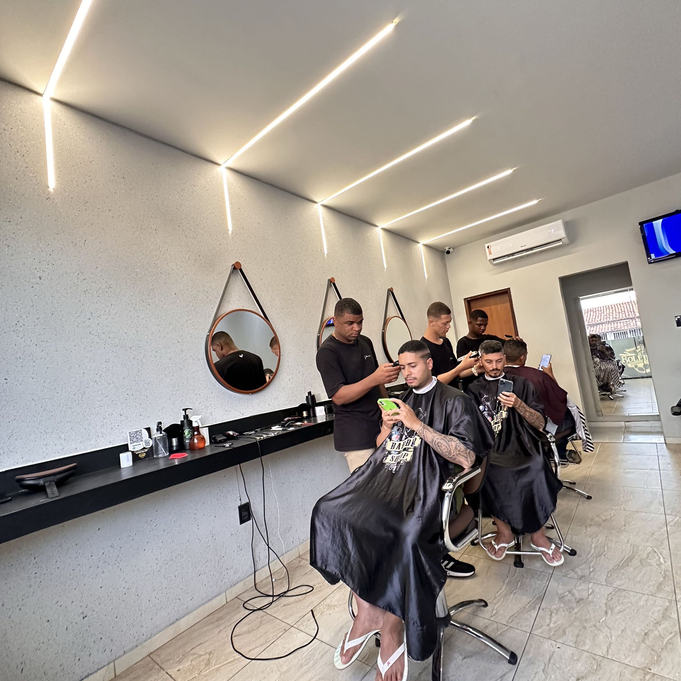 osboleirosbarbershop, Rua Japão, Barbearia, 44052-022, Feira de Santana