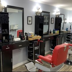 Next In Line barber shop, 380 Baseline Rd W, L1C 3K1, Clarington