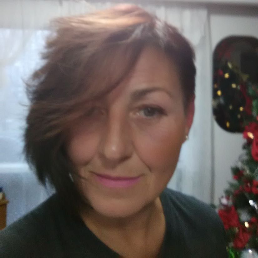 Diana - black and white barbers ( Dundas & Roncesvalles location )
