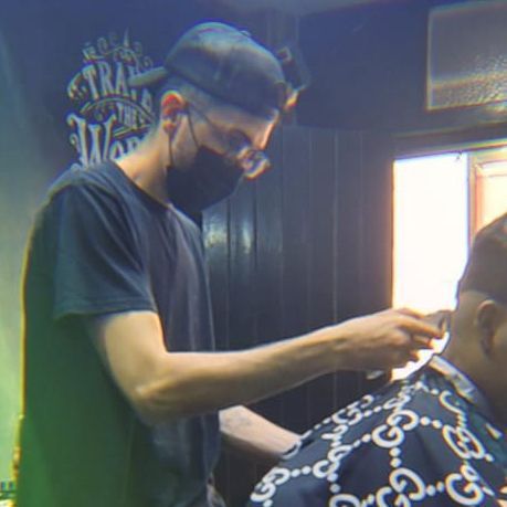 Jorge Kacho - Mr. Rudo barbershop