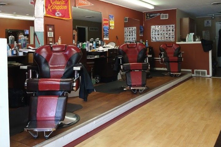 Men's Haircut, Beard Services, Barbershop- Kansas City