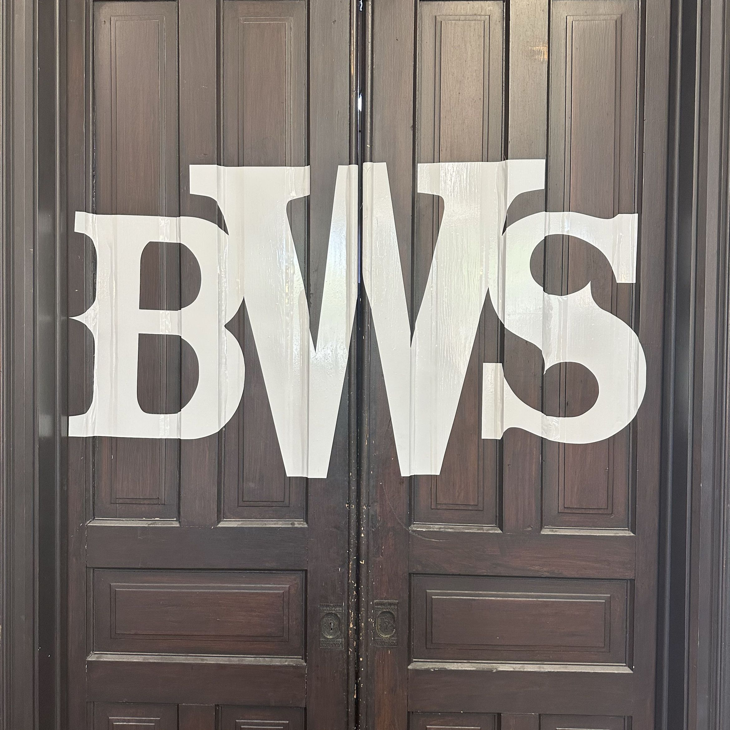 BWS, 2092 N Milwaukee Ave, Chicago, 60647