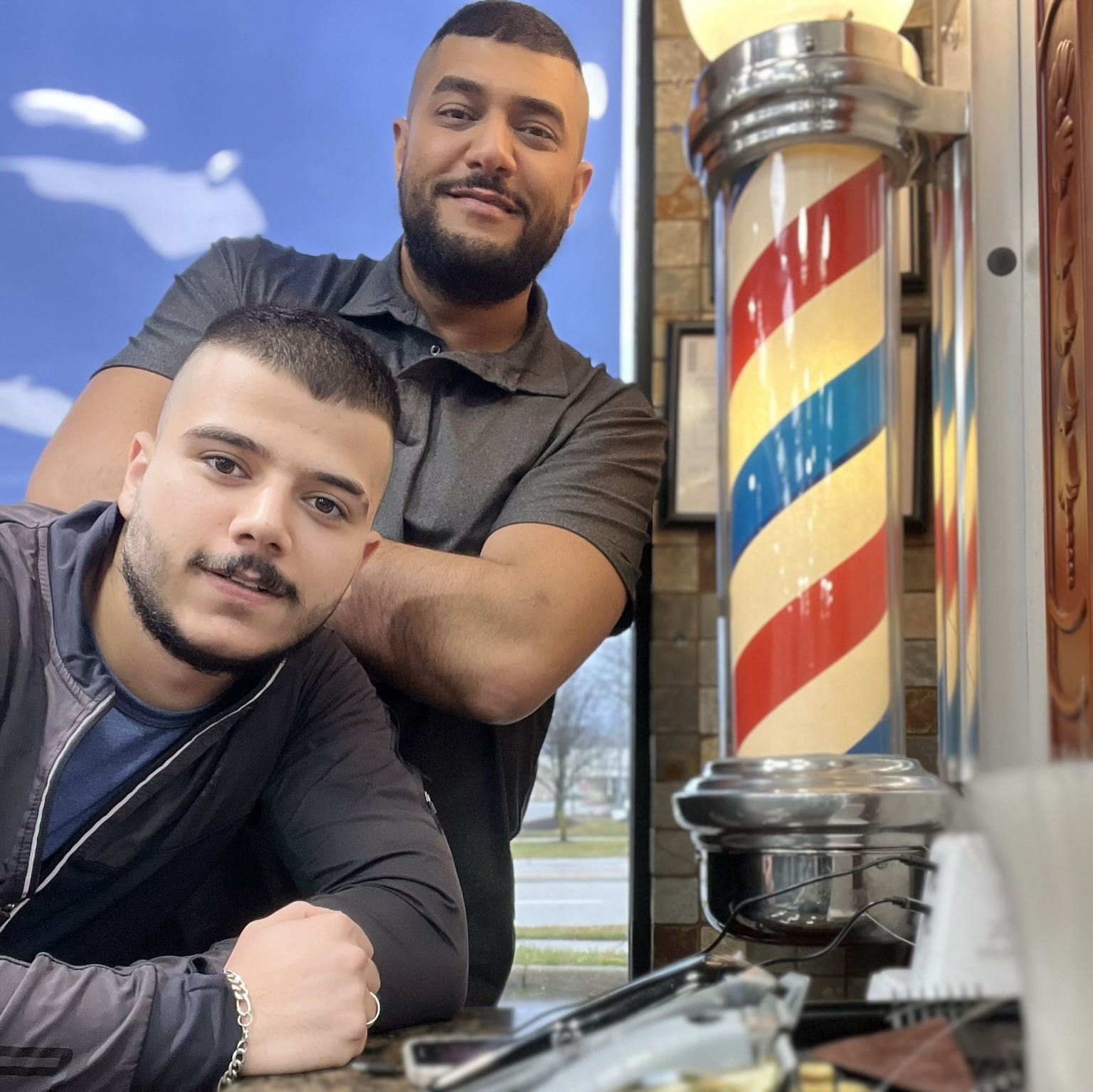 Barber Madi, Farmington, 48334