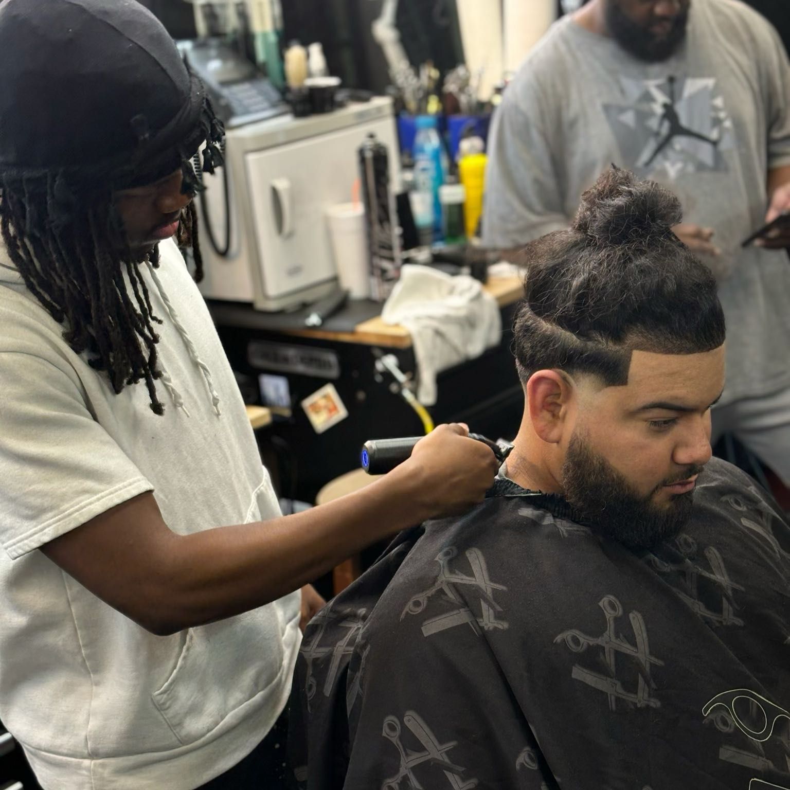 Headliners Barbershop, 16140 Kuykendahl Rd, Suite 120, Houston, 77068