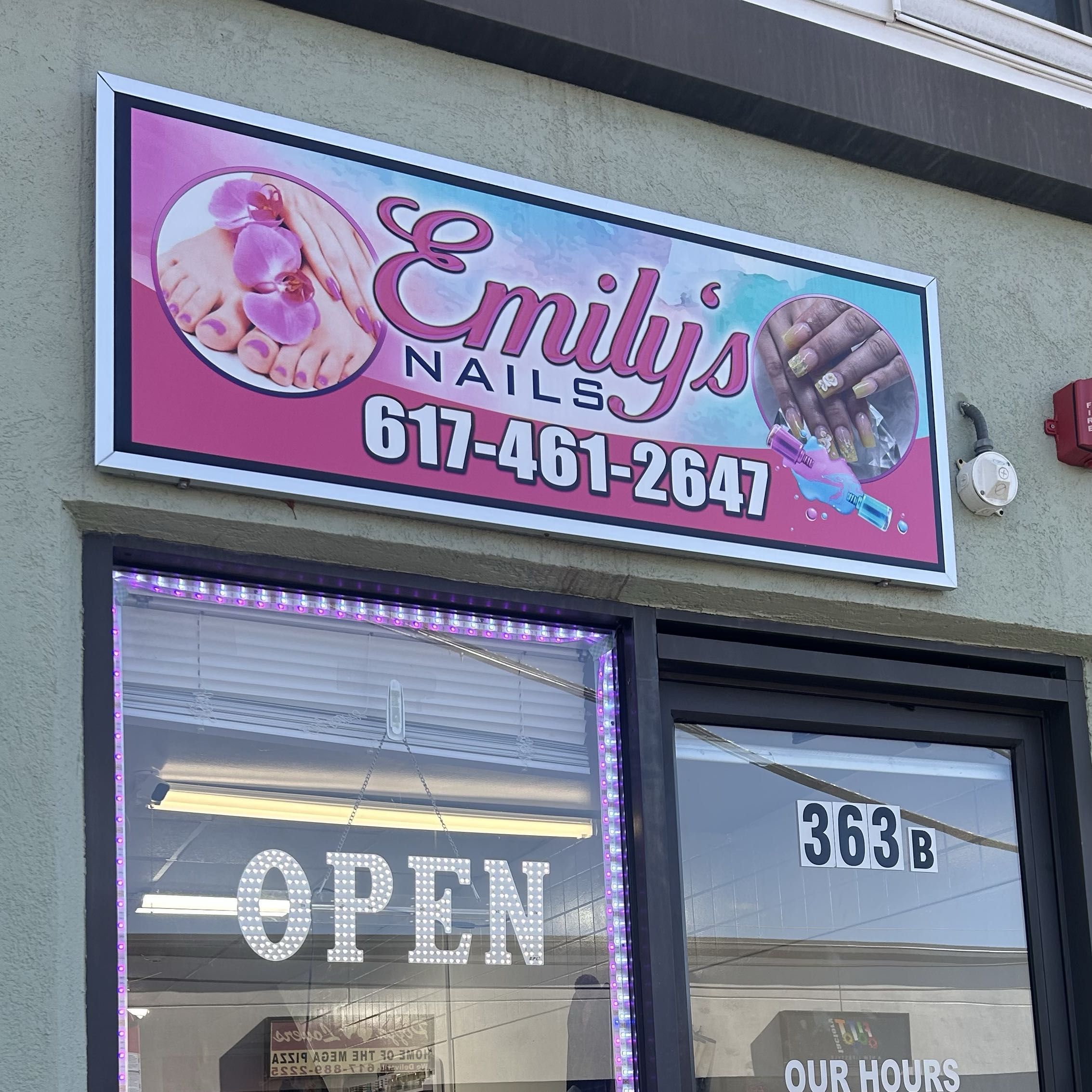 Emily’s nails, 363B Washington Ave, 6174612647, Chelsea, 02150