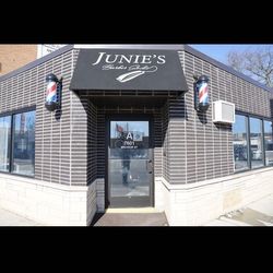 Junies Barber Sudio, 7601 Madison ave, Forest Park, 60130