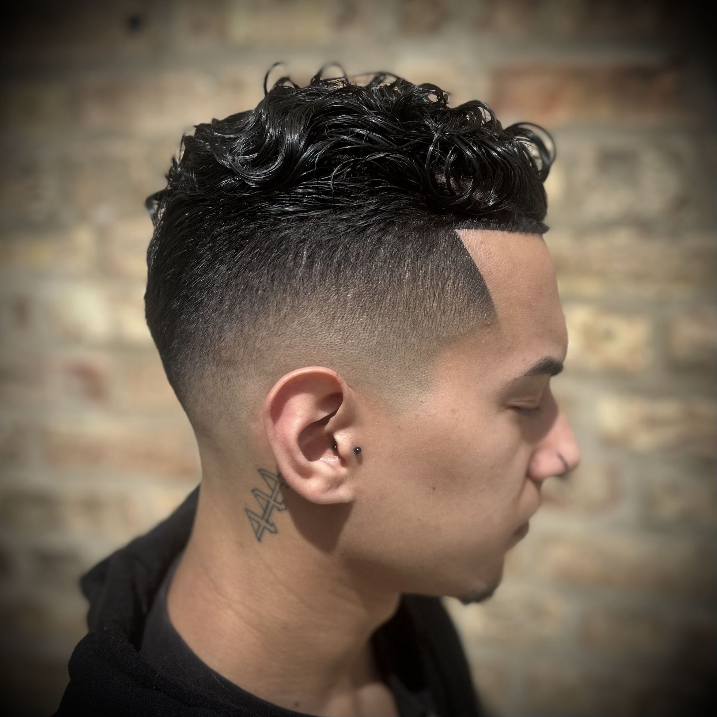 Kevin @ In His Image Barber Lounge, 5240 W Belmont Ave, Chicago, 60641