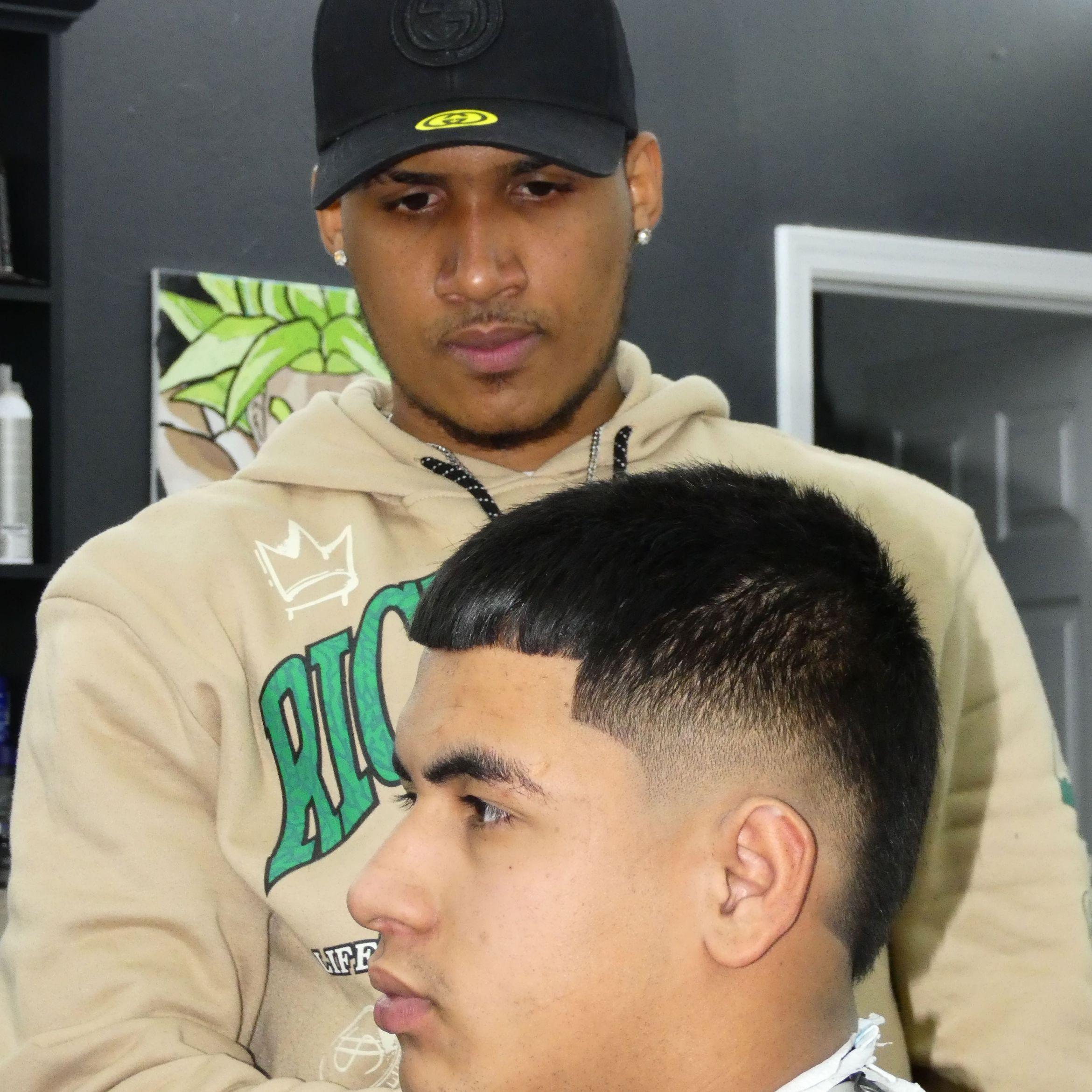 Randy 4K Barber, 4229 Louisburg Rd Raleigh, NC  27604 Estados Unidos, 4229 Louisburg Rd Raleigh, NC  27604 Estados Unidos, 105, Raleigh, 27604