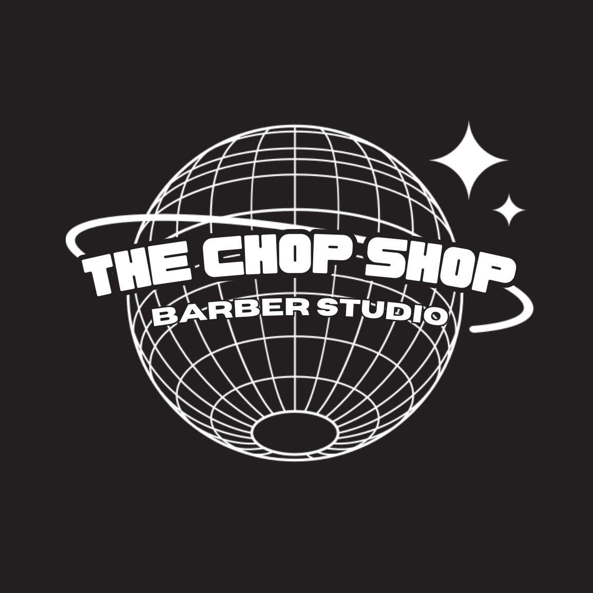 Hollywood The Barber, 114 S Genesee St, 2nd Floor, Waukegan, 60085