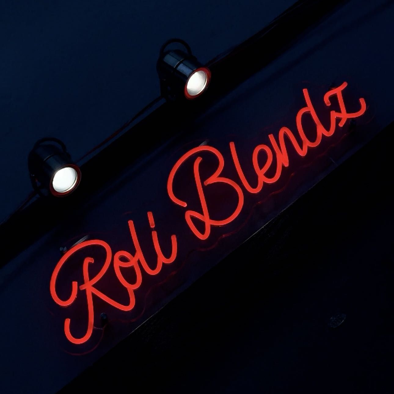 Roli Blendz, 3530 Foothill Blvd, 3530 foothill blvd, Oakland, 94601