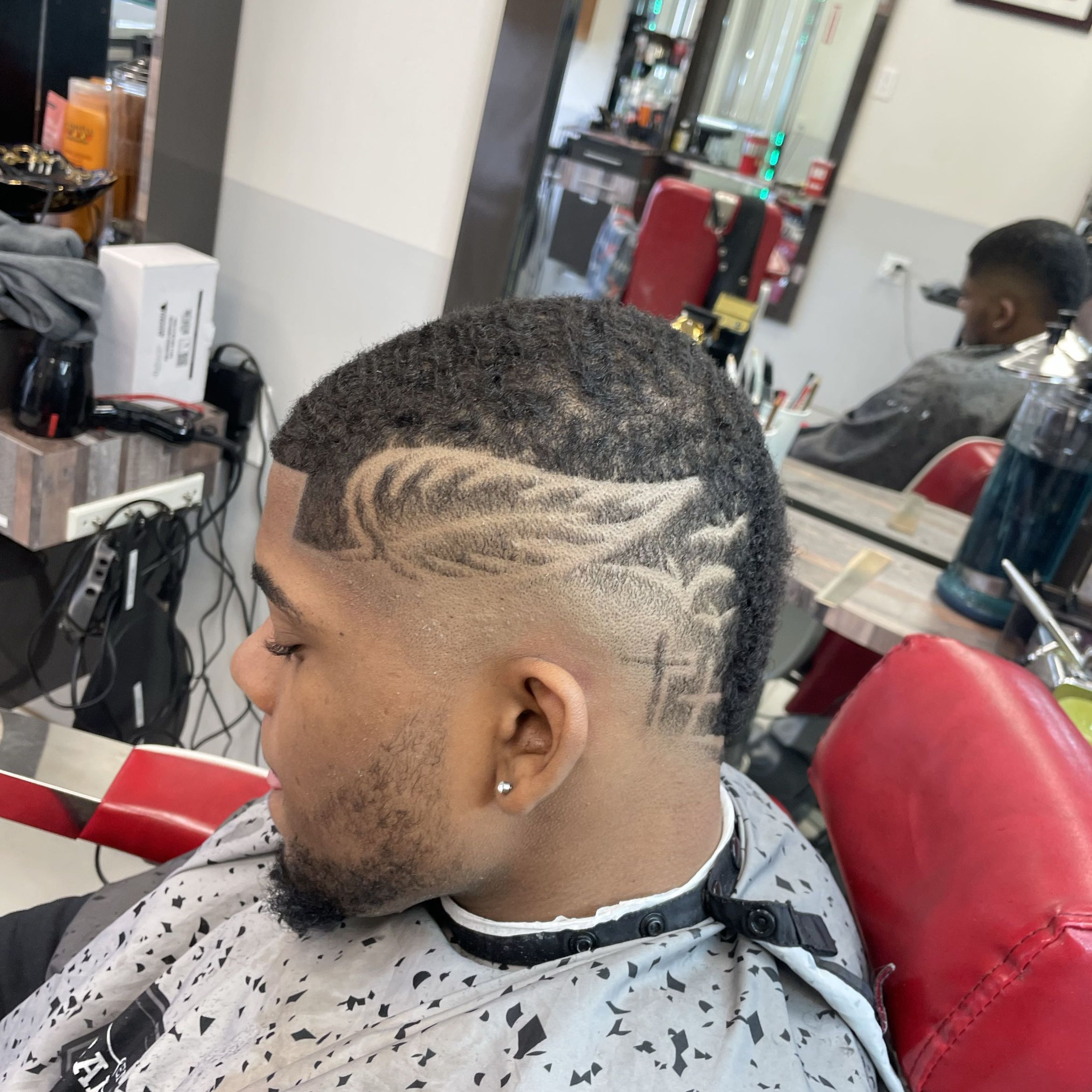 Latin America Barber Shop & Hair Salon, 104 Reisterstown rd, Pikeville, 21208