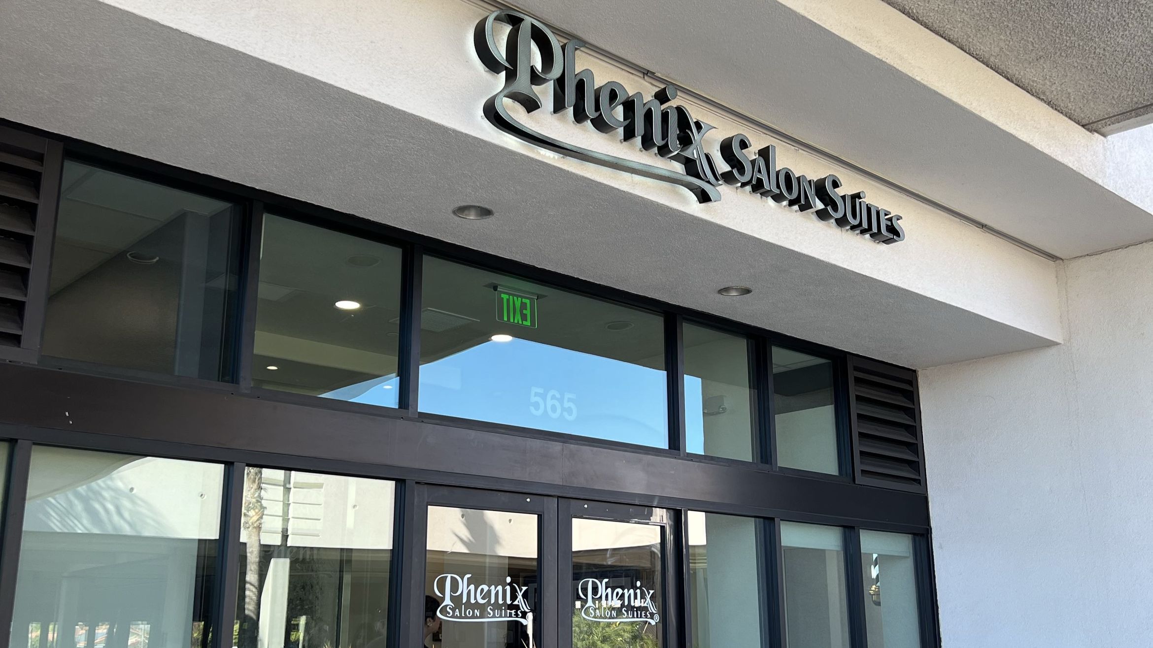 Phenix Salon Suites - Northridge - Book Online - Prices, Reviews, Photos