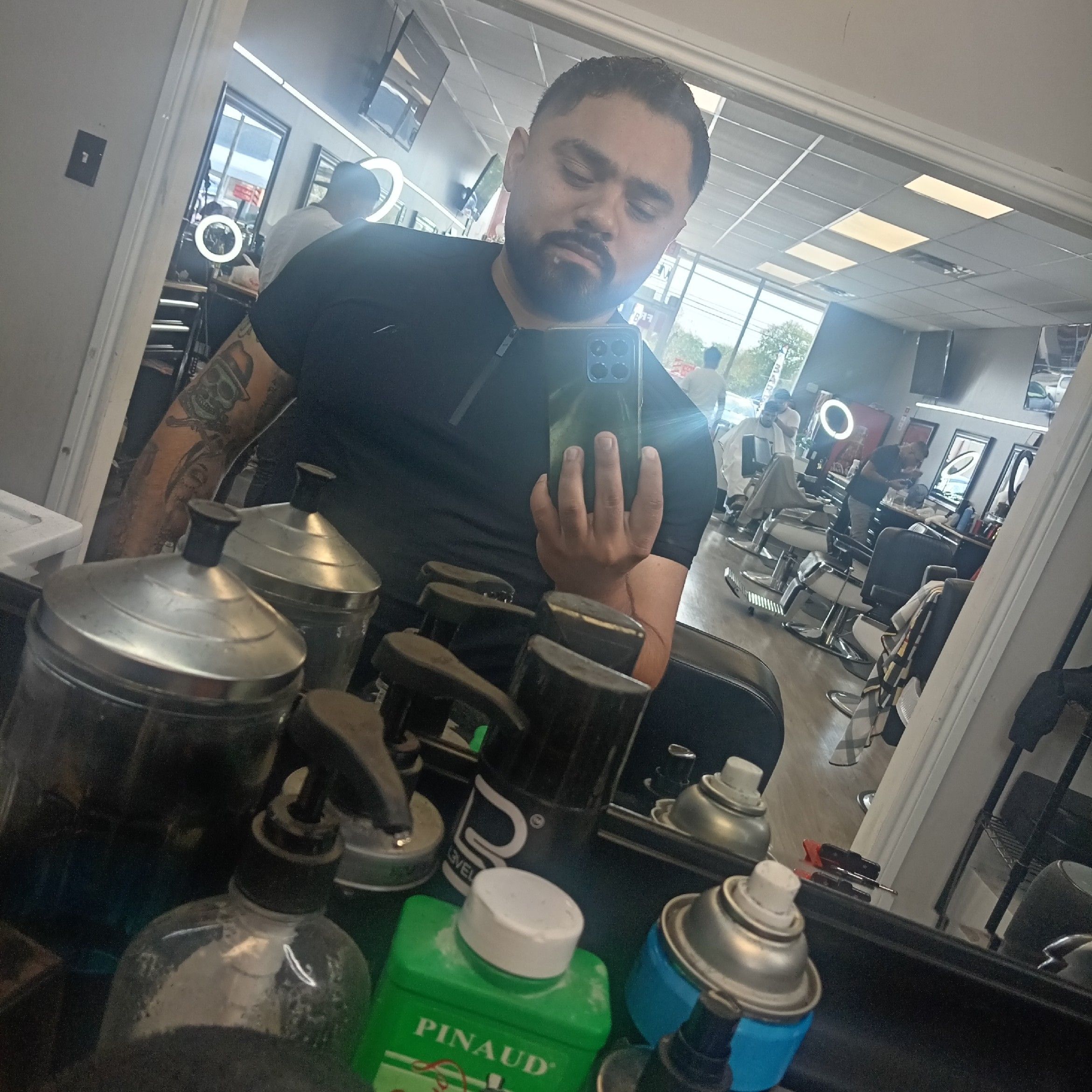 Galindo The Barber, 1411 SW Military dr., San Antonio, 78221