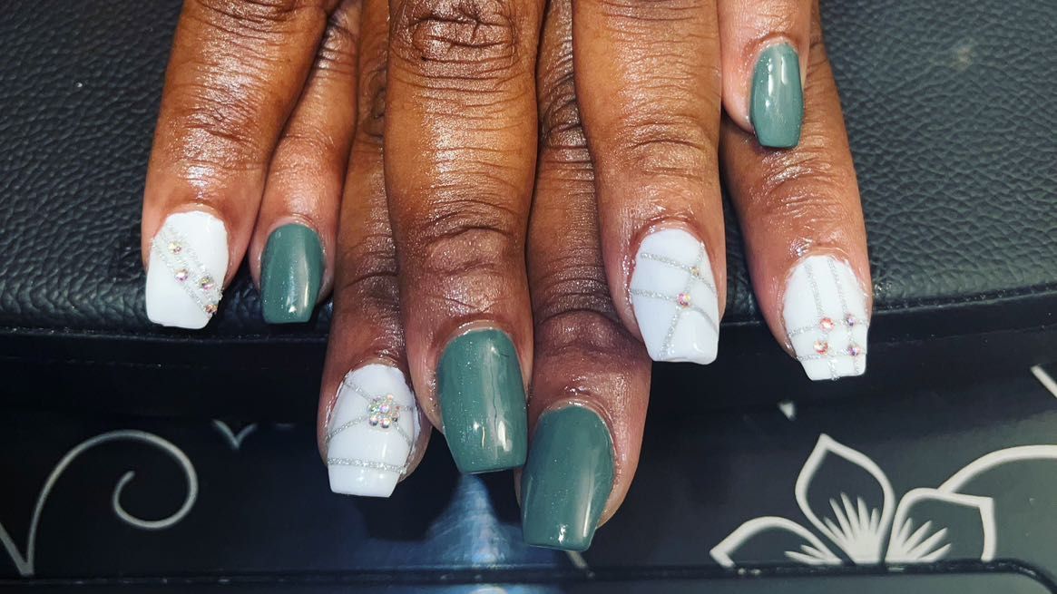 Acrylic Nails Near Me: Owings Mills, MD, Appointments