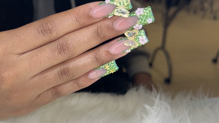 Acrylic Nails Near You in Oakland  Best Places To Get Acrylics in Oakland,  FL