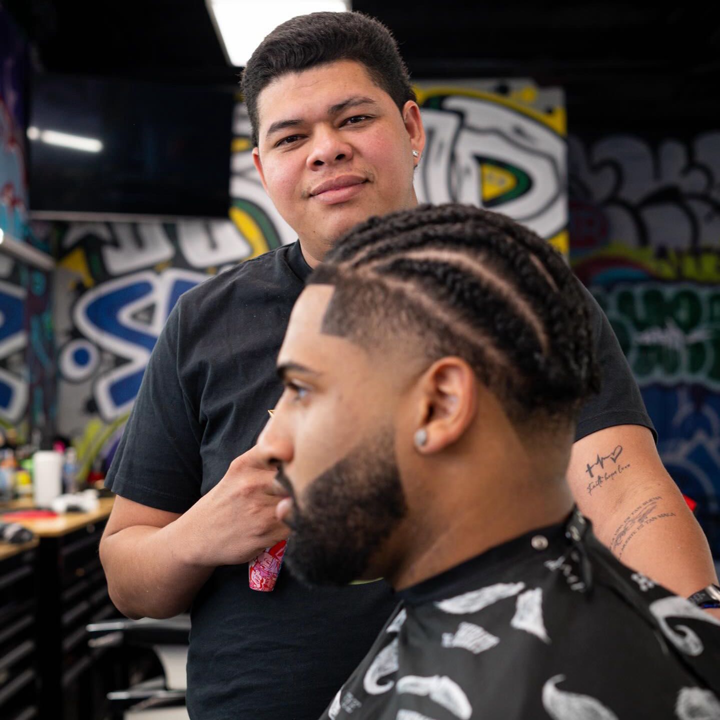 JJ THE BARBER 970 (TRND AUSTIN BARBERSHOP), 9070 Research Blvd, Austin, 78758