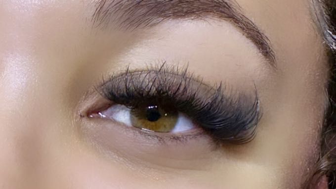 How Eyelashes and Eyebrows Protect Your Eyes - Wythe Eye Associates -  Wytheville - Pulaski - Bluefield, VA