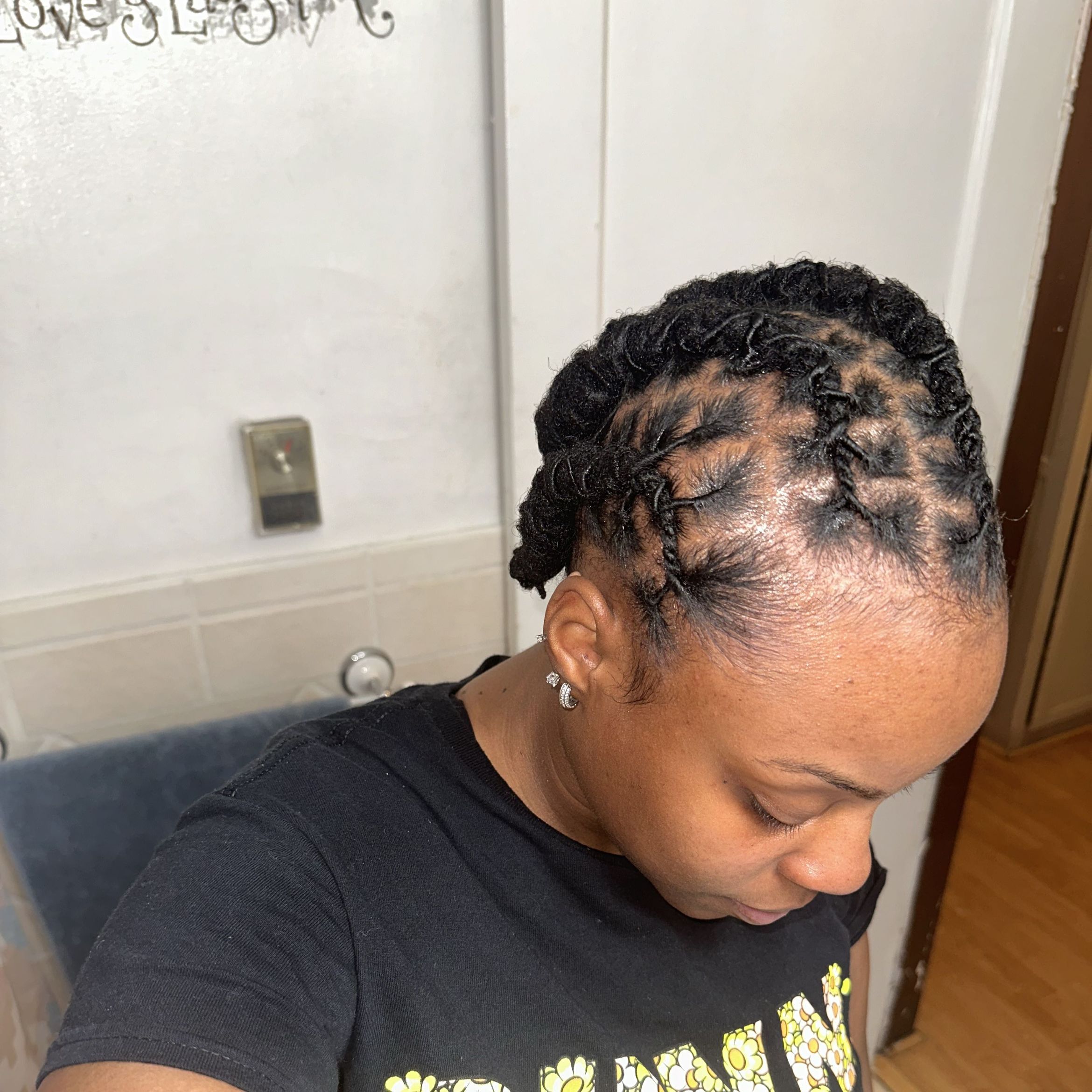 Loc’d in, W El Segundo Blvd, Gardena, 90249