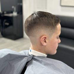 José Luis barber, 190 Flanders Rd Unit D, Niantic, 06357