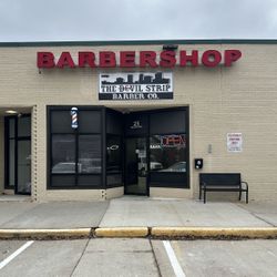 Raun “OWNER” @ Devil Strip Barbershop - Wallhaven, 25 Westgate Cir, Akron, 44313