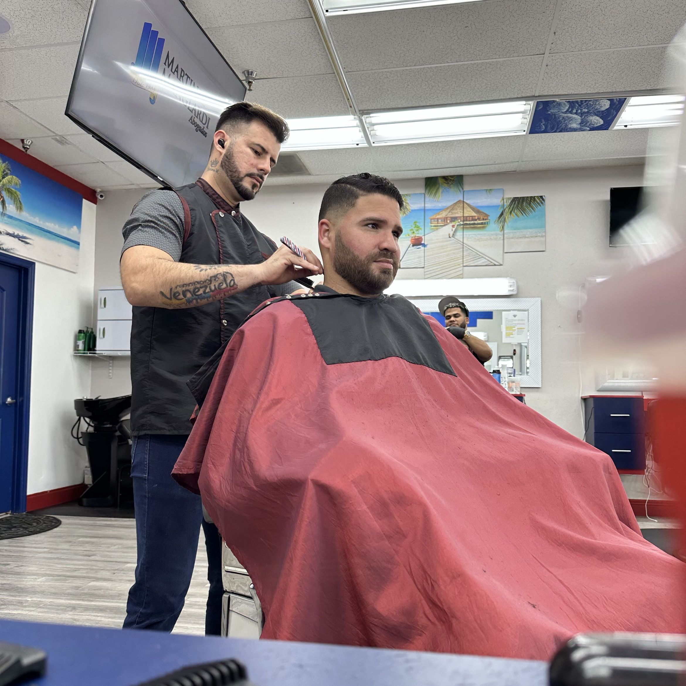 DJR brother barber shop, 2170 S Chickasaw Trail, Orlando, FL 32825, 2170 S Chickasaw Trail, Orlando, FL 32825, +1 (407) 250-6074, Orlando, 32825