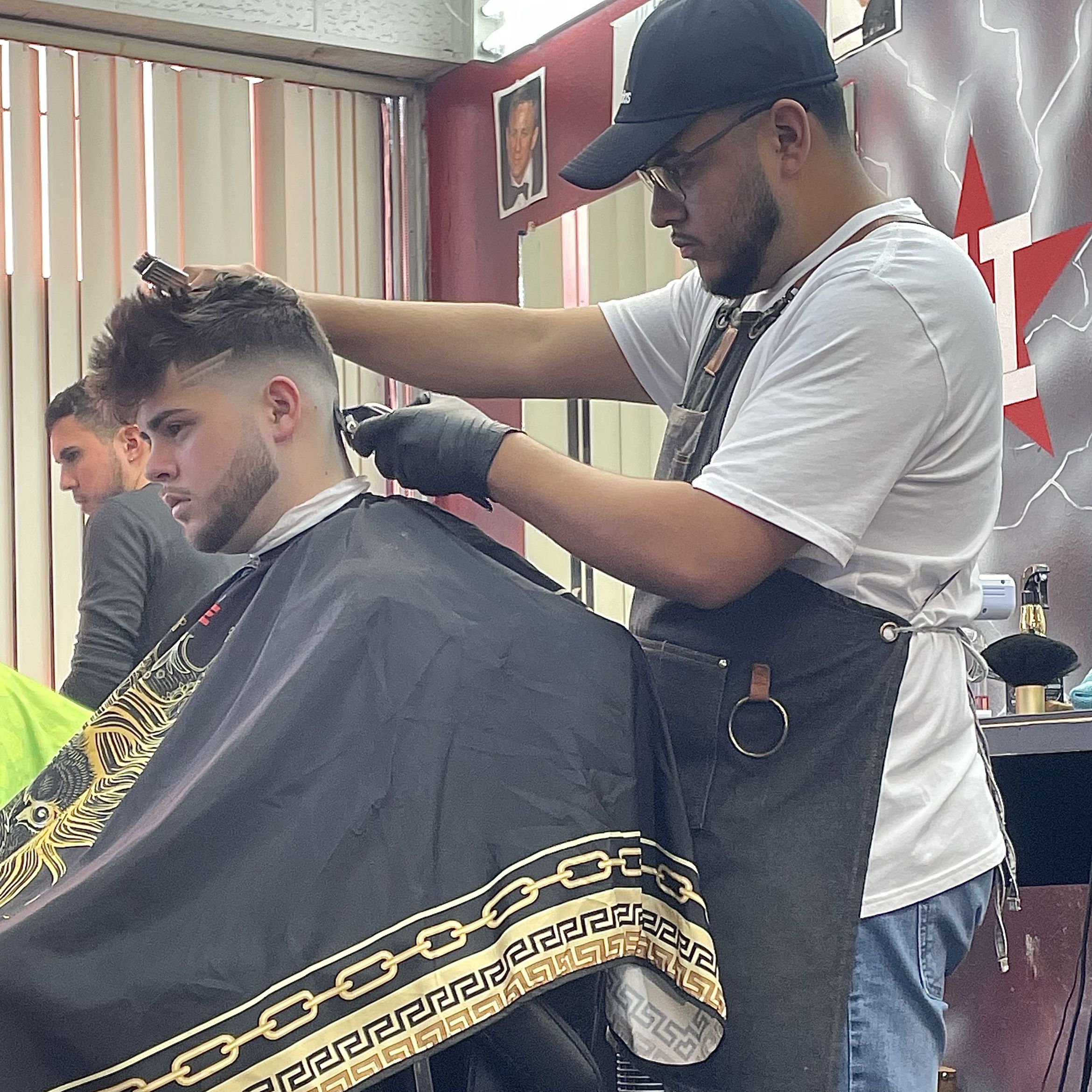 Thiago Fades, 5825 Spencer Hwy, Pasadena, 77505