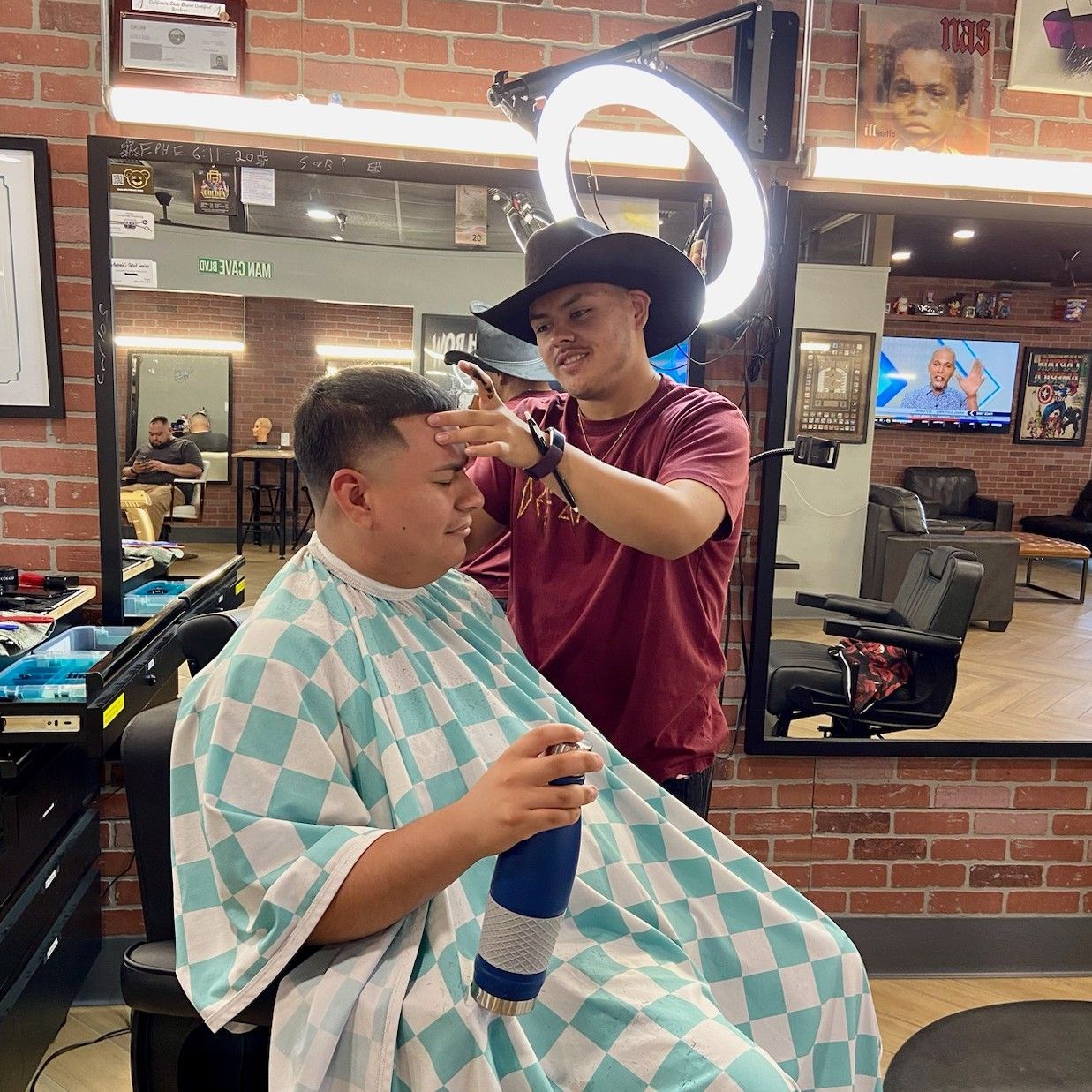 Dream.cuts ( Carlos Zuniga ), 6667 Ming Ave., Bakersfield, 93309