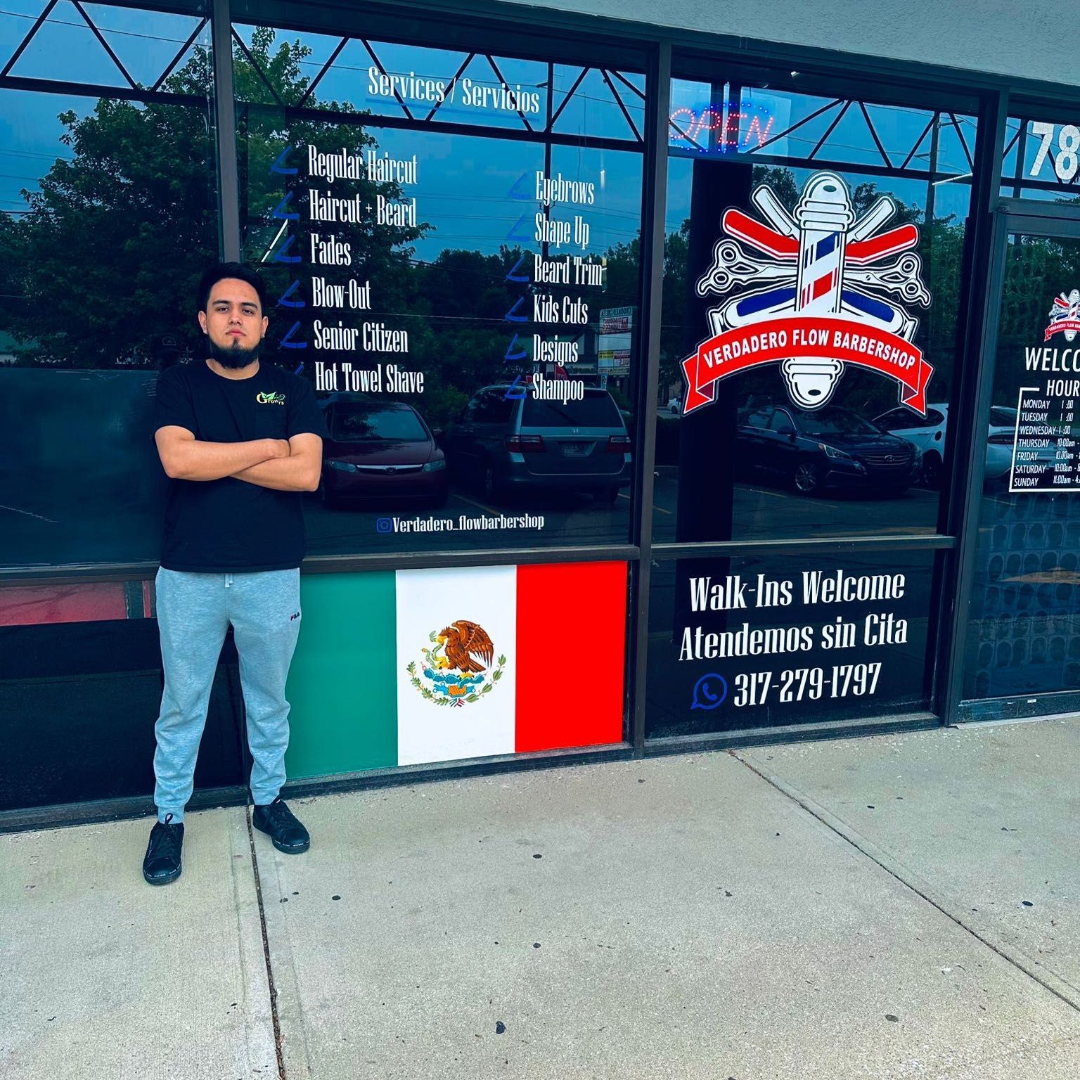 Bombi Barber 🇲🇽💈, 7849 Michigan Rd, Indianapolis, 46268