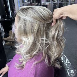 Sarah hair styles Salon, 17 Lawrence St, Lawrence, 01840