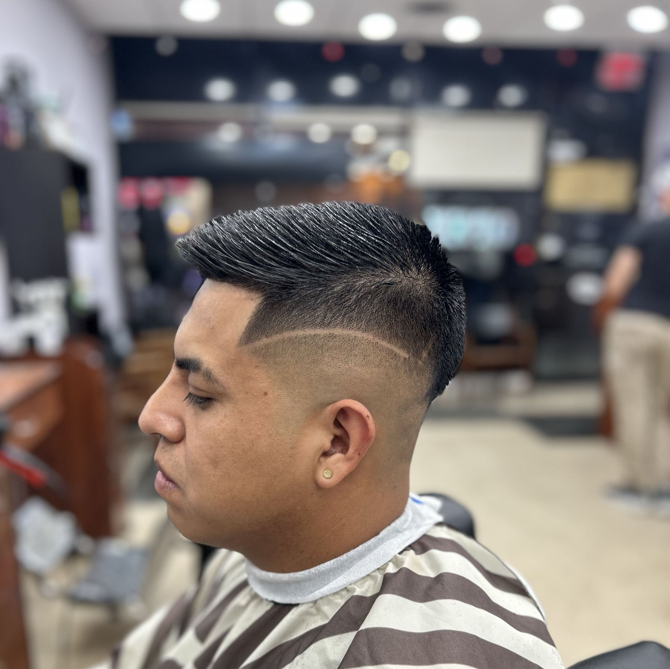 LM Barber, 2439 w peterson ave, North Chicago, 60659