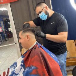 Zeke The Barber, 2120 E Price Rd, Brownsville, 78521