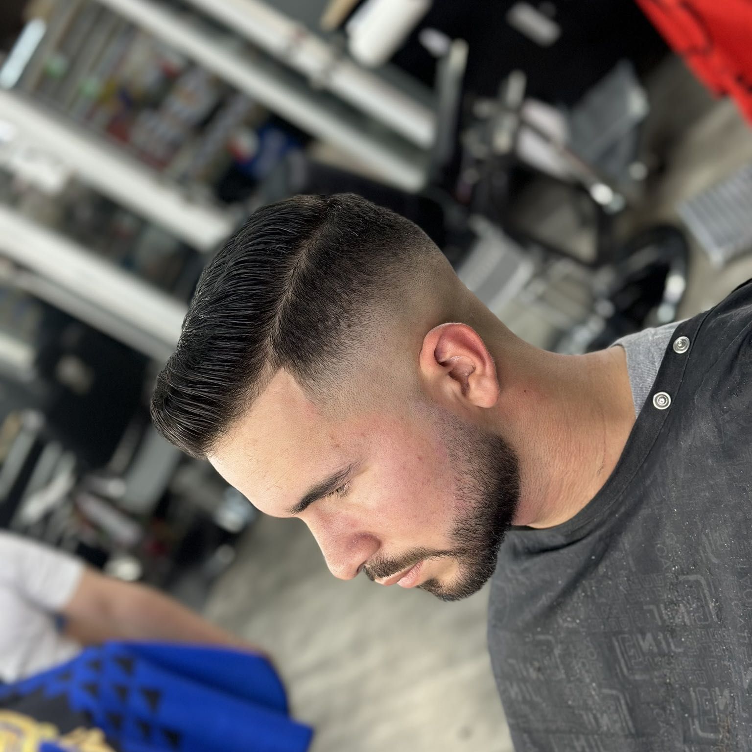 Teuber barber, 12981 S Orange Blossom Trl, Dentro De Sedanos, Orlando, 32837