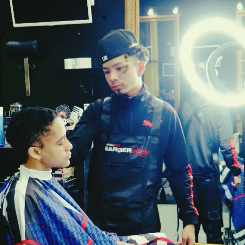 Chino The Barber, 5400 Hollywood Blvd,Los Angeles, Los Angeles, 90027