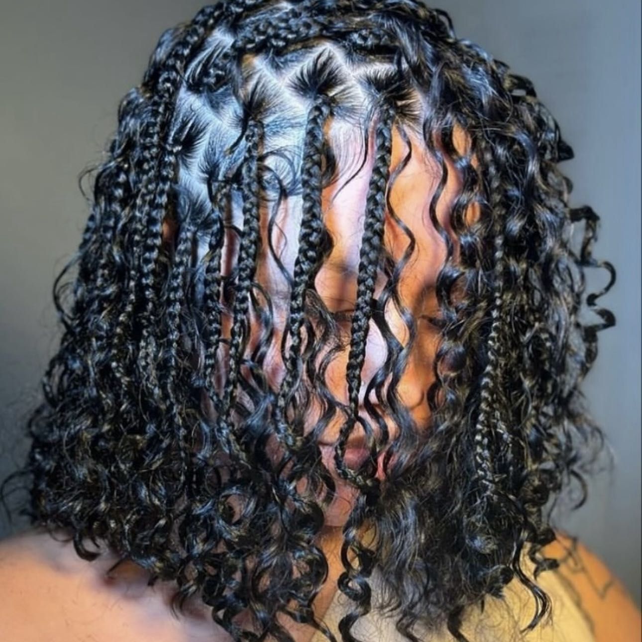 Anita Braids, 2200 Nw 97 street, Miami, 33147