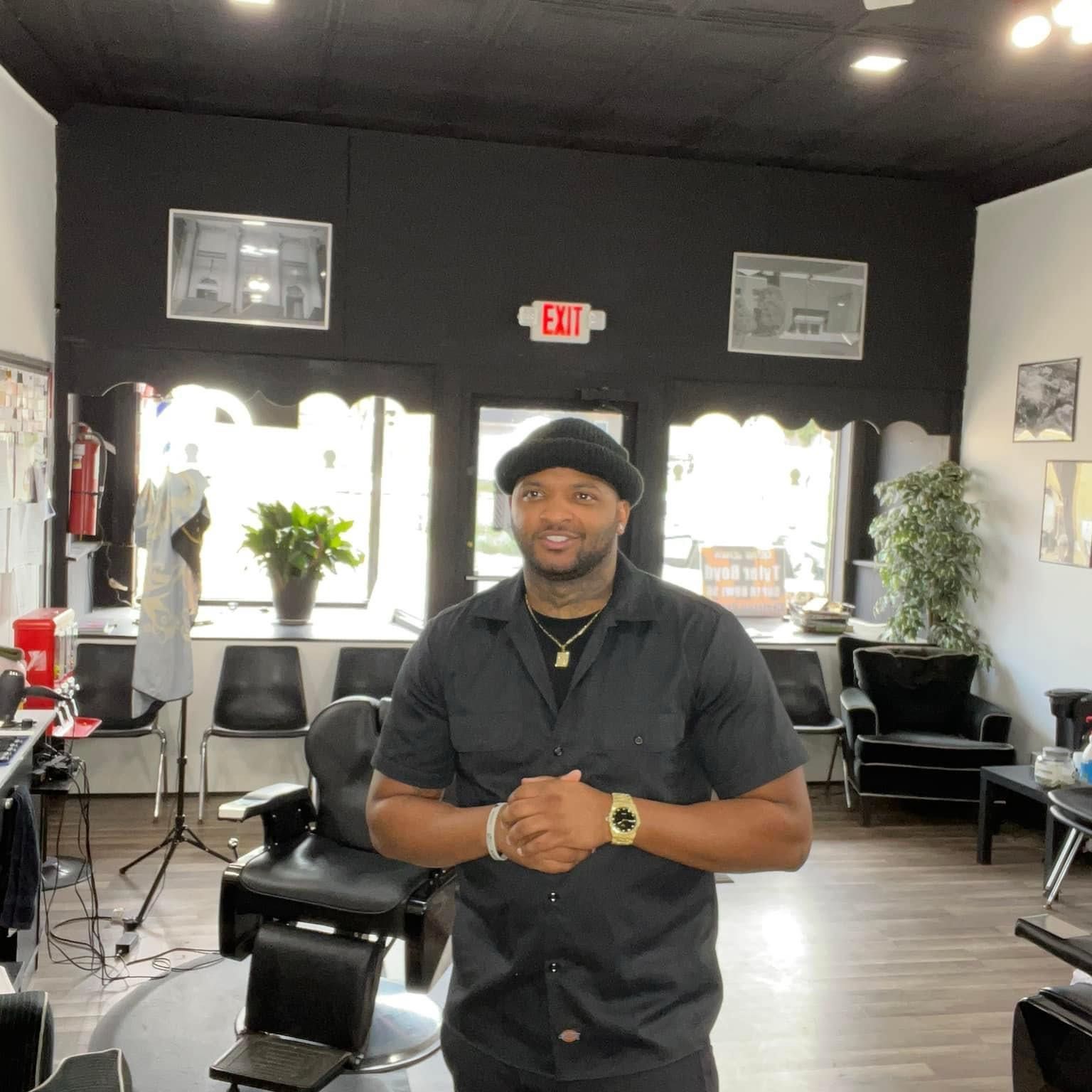 KC the barber, 427 St Clair Ave, Clairton, 15025