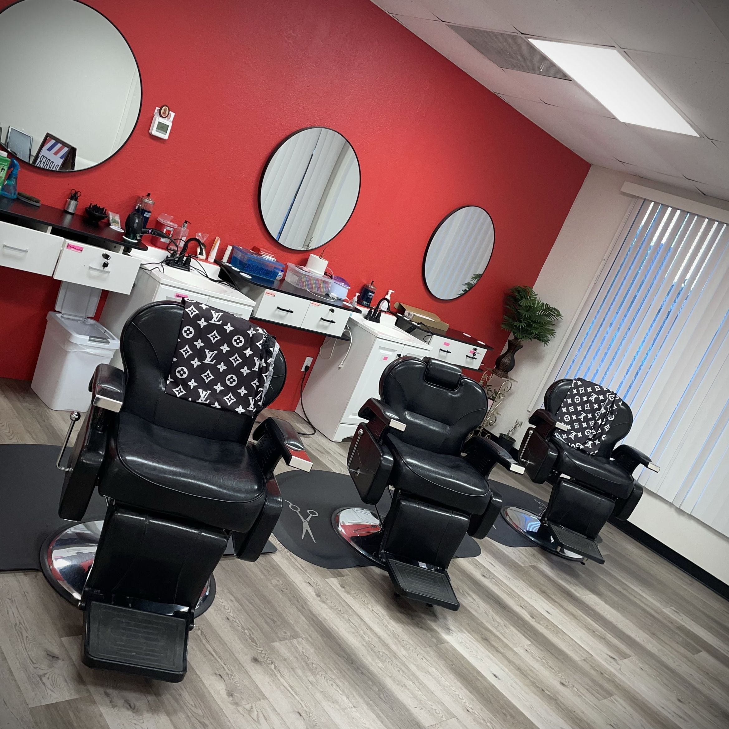 Lucy’s barbershop, 3330 E McKinley Ave, Fresno, 93703