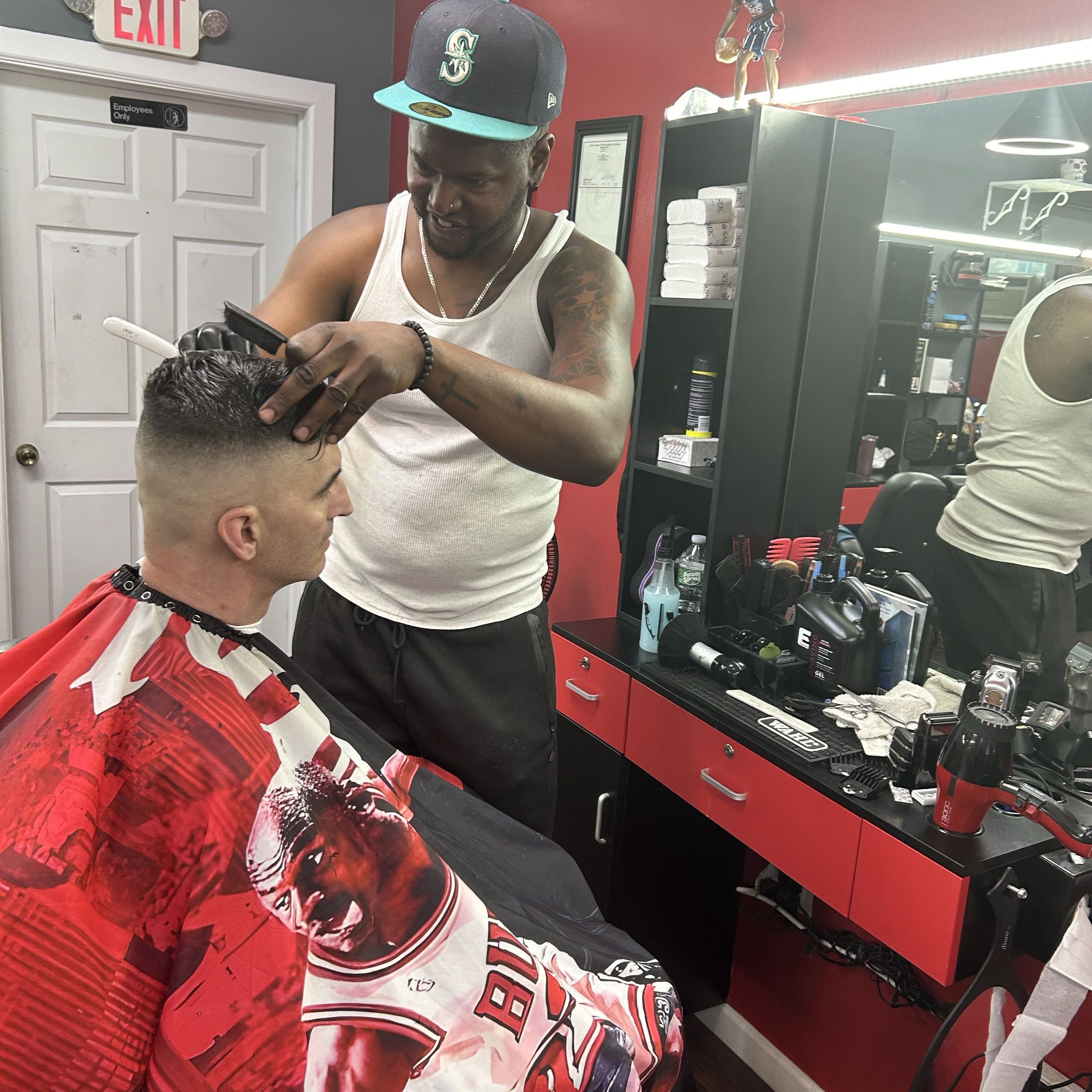 Sportbarbershop, 280 Main St., Keansburg, 07734