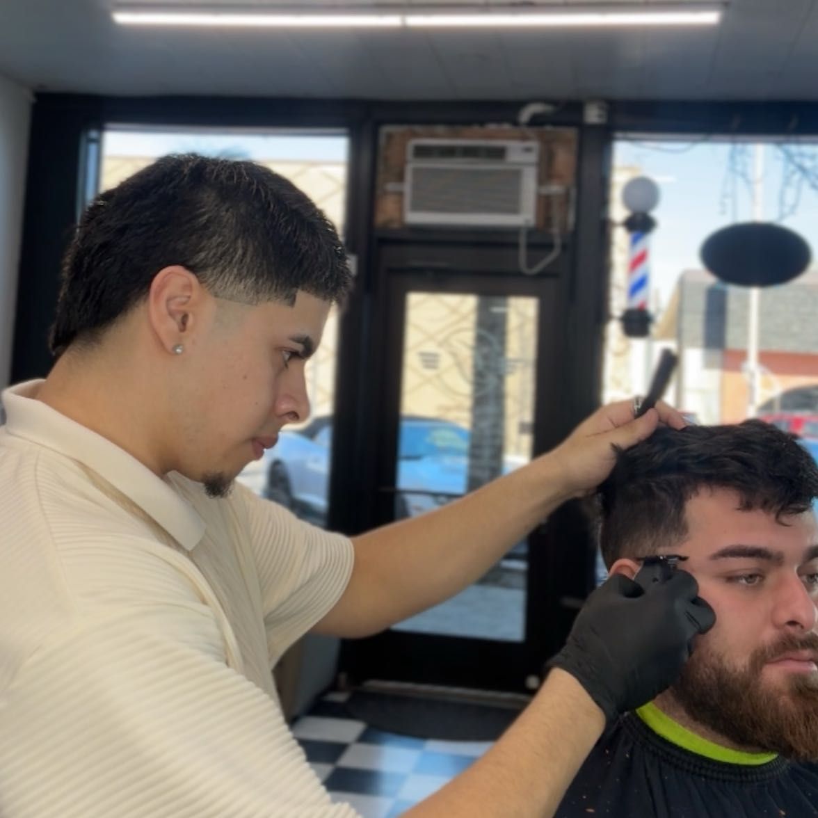 Nando @ Gentlemen’s Barbershop, 108 S 2nd St, Yakima, 98901