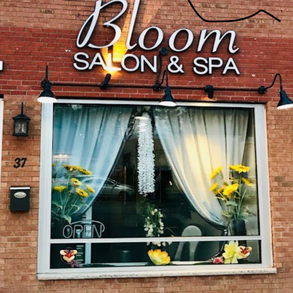 Bloom spa salon, 37 Bloomfield Ave, Bloomfield, 07006