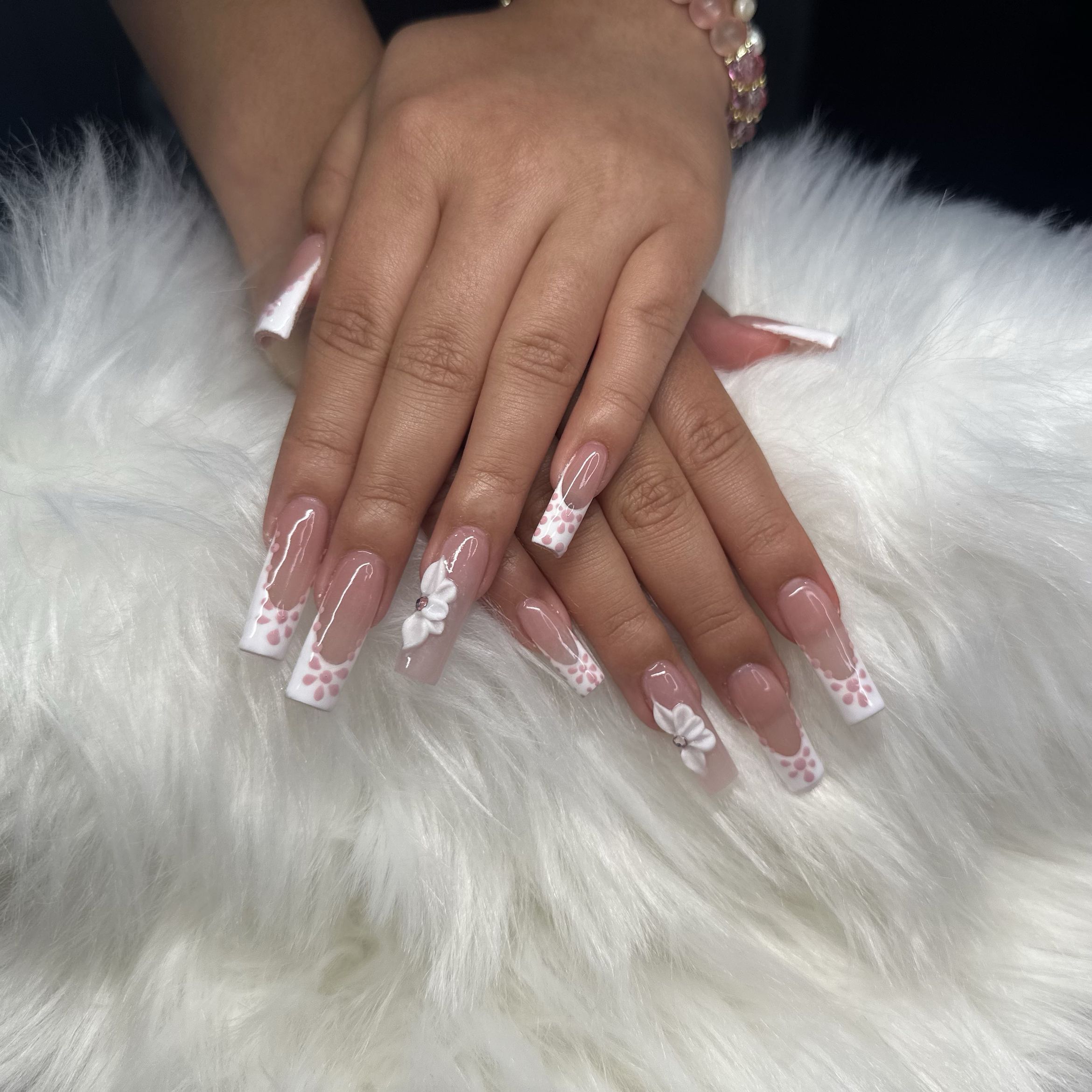 Polished_by_lizzz, Maine Ave, Baldwin Park, 91706