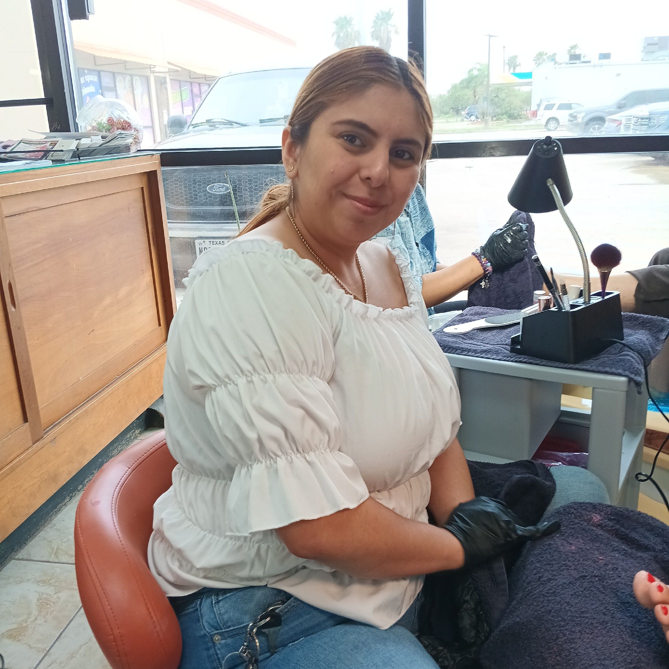 Klarissa Saldivar - Mayra's Barber & Beauty Salon