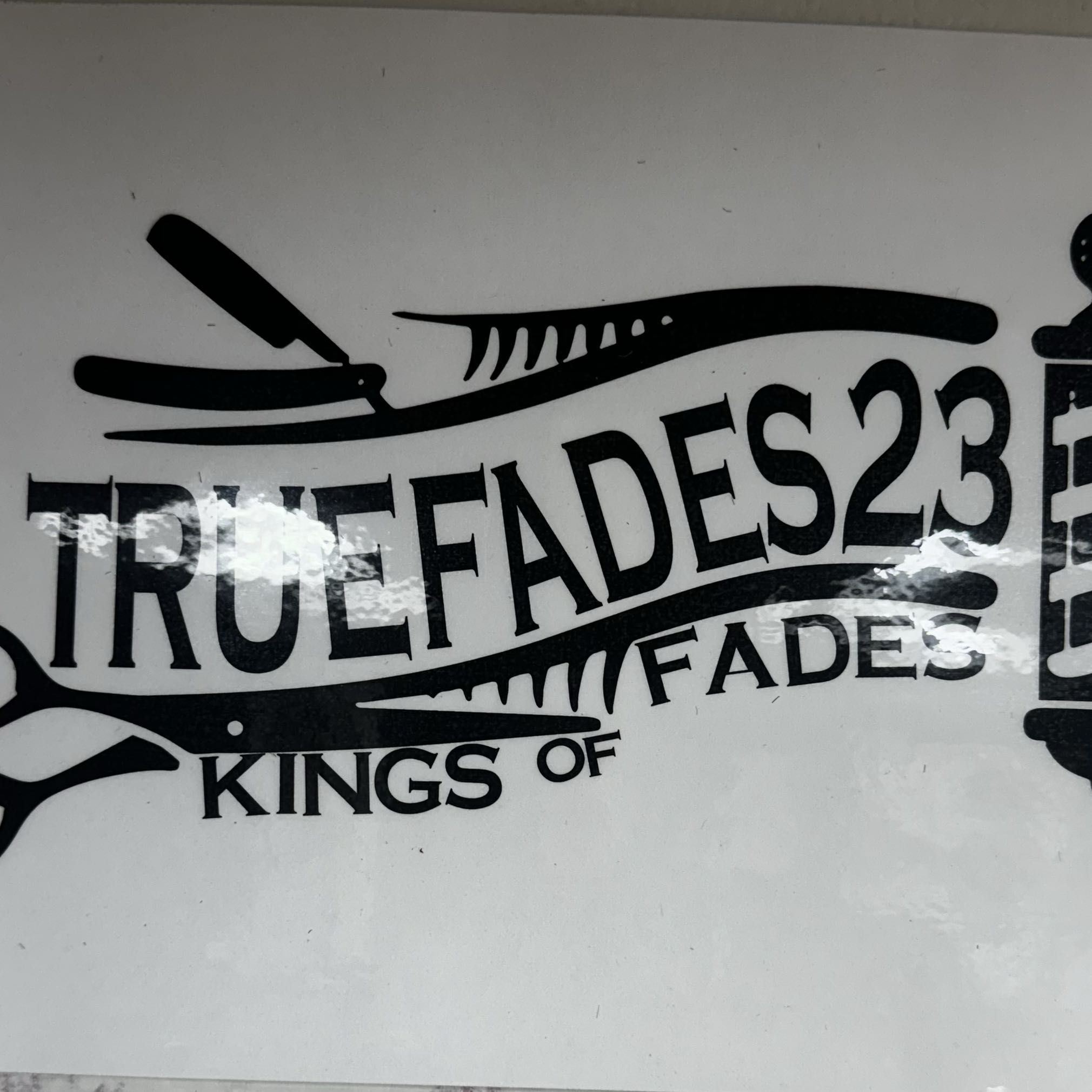 Truefades23, 633 E Jolly Rd, Lansing, 48910