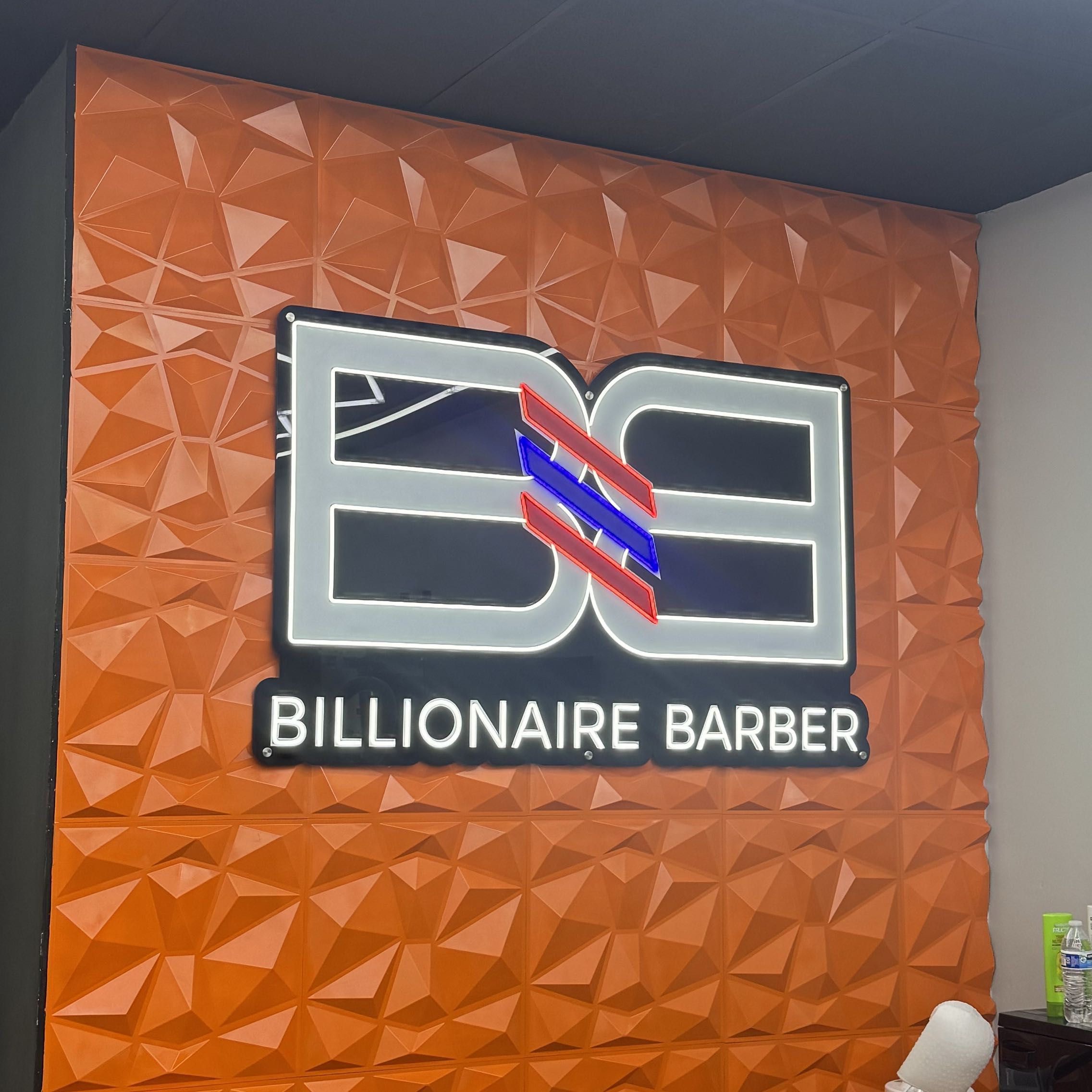 Carlos Barber, 2451 W 68th St Hialeah, FL   Estados Unidos, 2, Hialeah, 33016