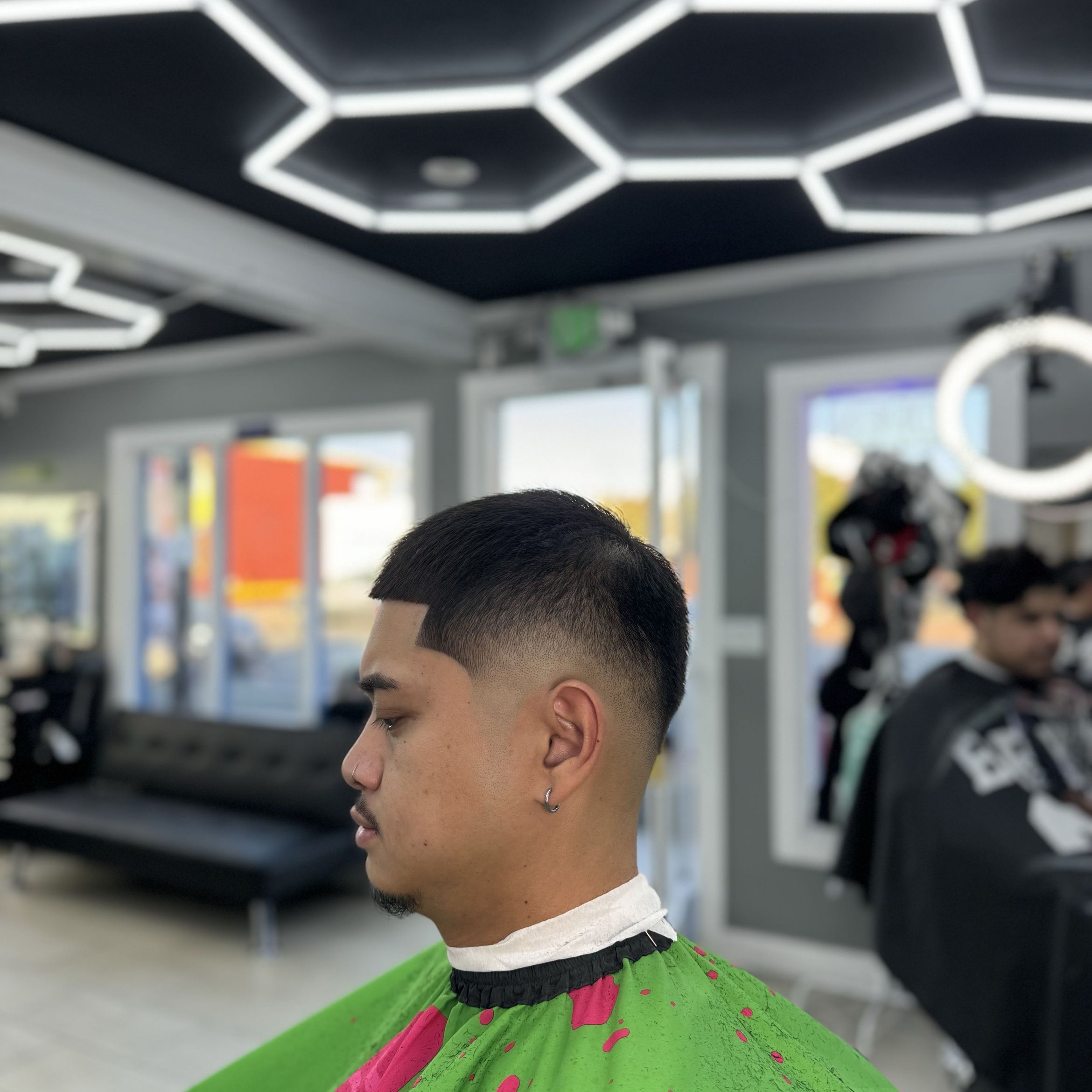 Vicente barber, 1836 23rd St, San Pablo, 94806